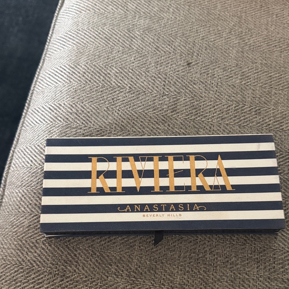 Anastasia Beverly Hills Riviera Palette - Navy, White & Gold